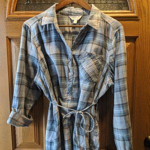Maternity flannel long sleeve top
